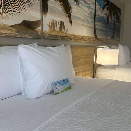 Days Inn By Wyndham Fort Myers Exterior foto